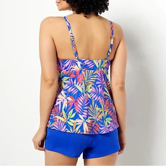 Kim Gravel x Swimsuits For All Tie Front Top and Short Set - Picture 3 of 9